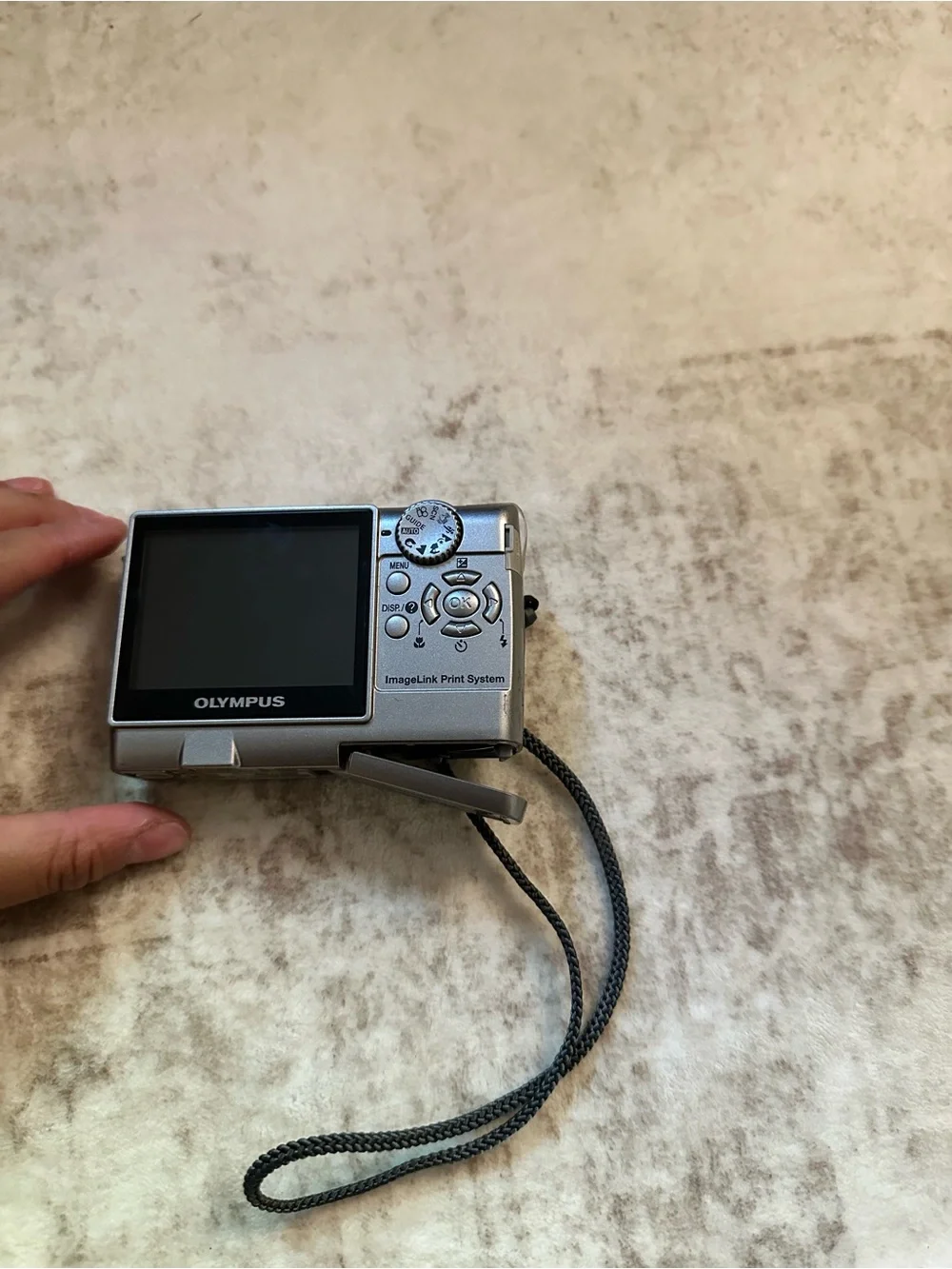 Olympus FE-140 6.0MP Digital Camera Silver Tested Working Loose Battery Lid